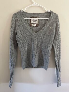 Y2K Abercrombie and Finch Sweater